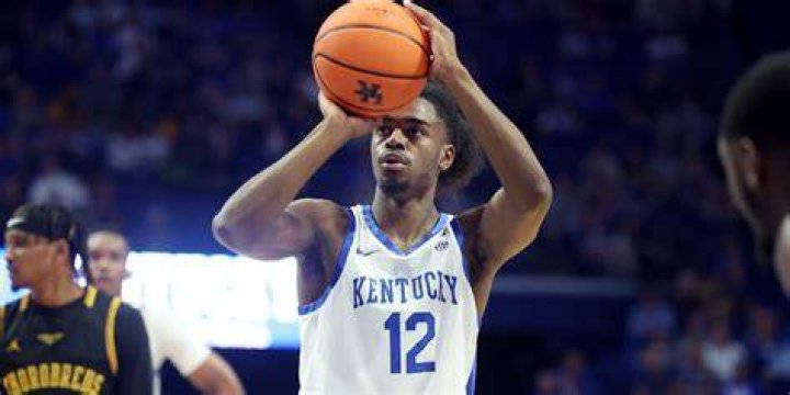 Why do basketball players tuck in their shirts?