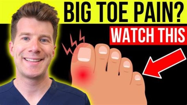 Why do I hit my wedges on the toe?