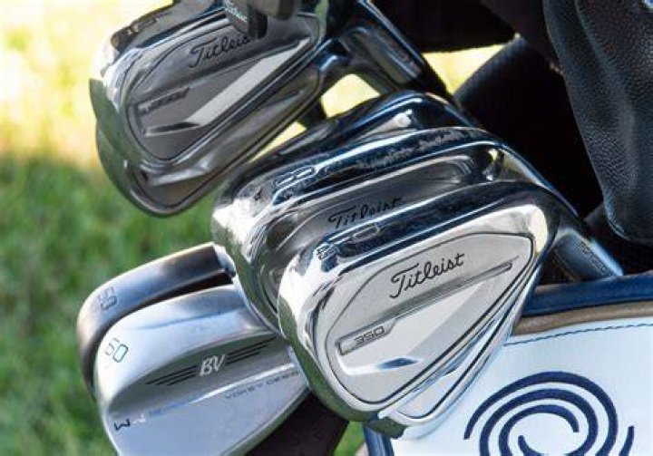 Why do I struggle hitting a 5 iron?