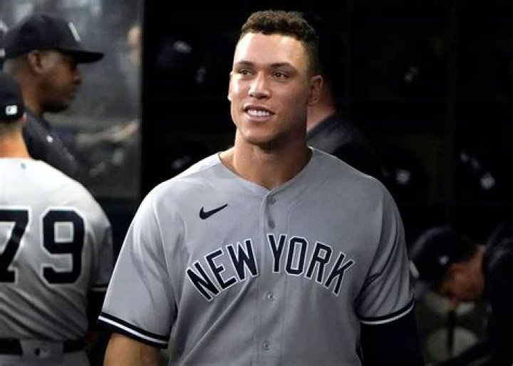 Why do NY Yankees have 16 on their jerseys?