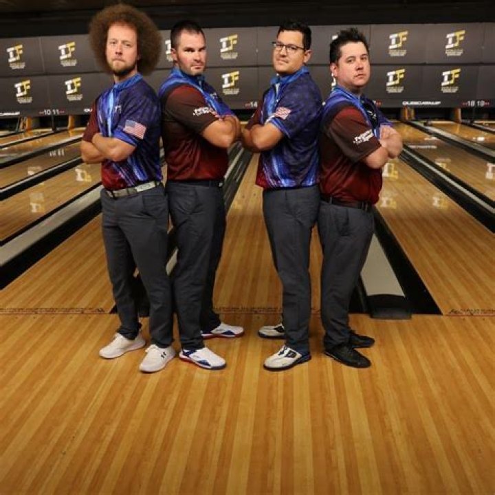 Why do u like bowling?