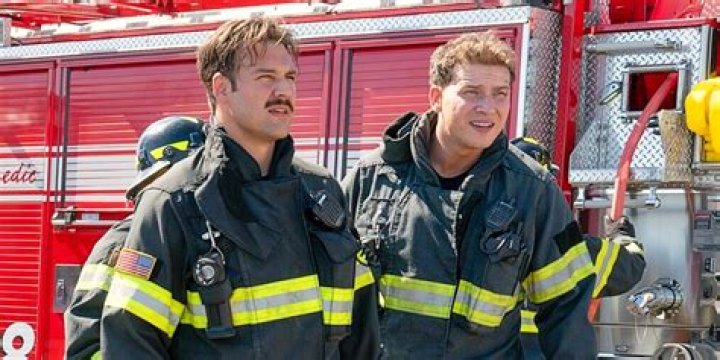 Why does Buck leave 9-1-1?