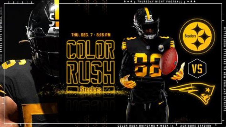 Why does Iowa have Steelers colors?