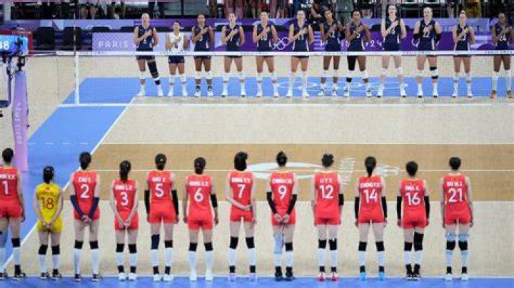 Why volleyball players are tall?