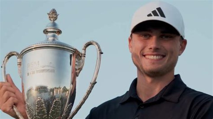 Why was Sabatini disqualified from The RSM Classic?