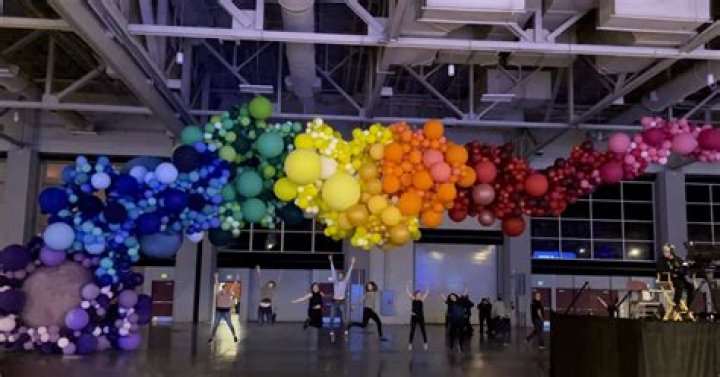 Will a balloon arch last overnight?