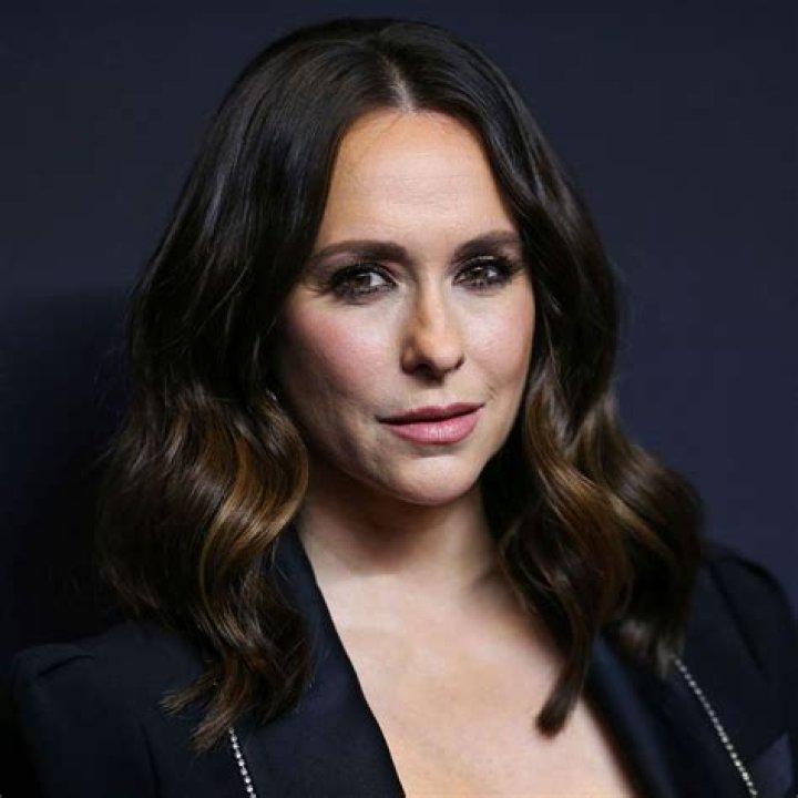 Will Jennifer Love Hewitt come back to 9-1-1?
